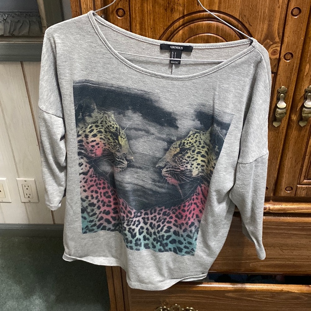 Half Sleeve Leopard Shit